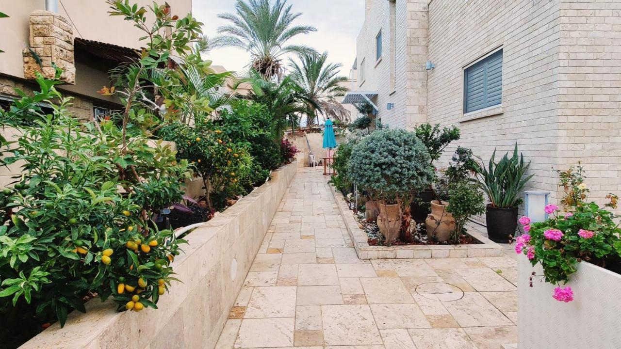 Primrose Boutique Apartment Ashdod Exterior foto