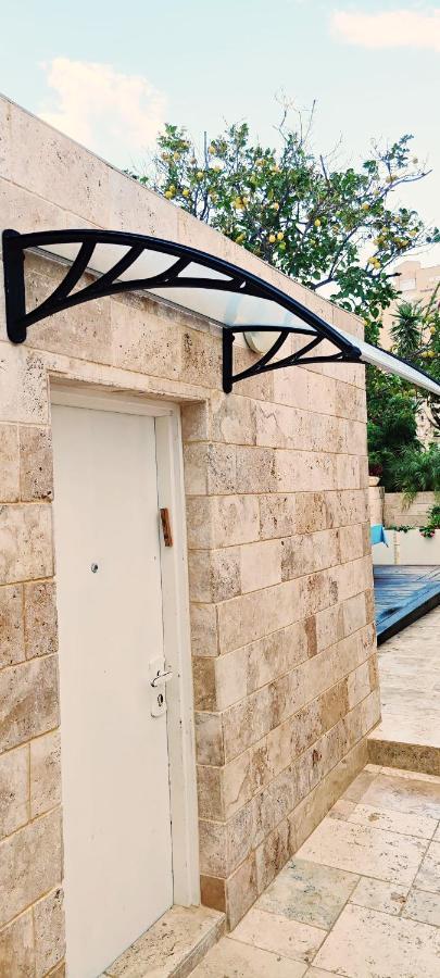 Primrose Boutique Apartment Ashdod Exterior foto